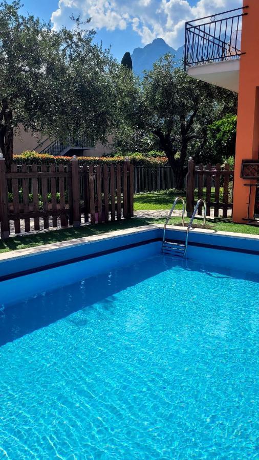 Albergo Villa Mimosa Torbole Sul Garda Zewnętrze zdjęcie