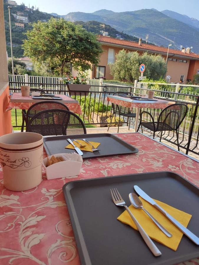 Albergo Villa Mimosa Torbole Sul Garda Zewnętrze zdjęcie