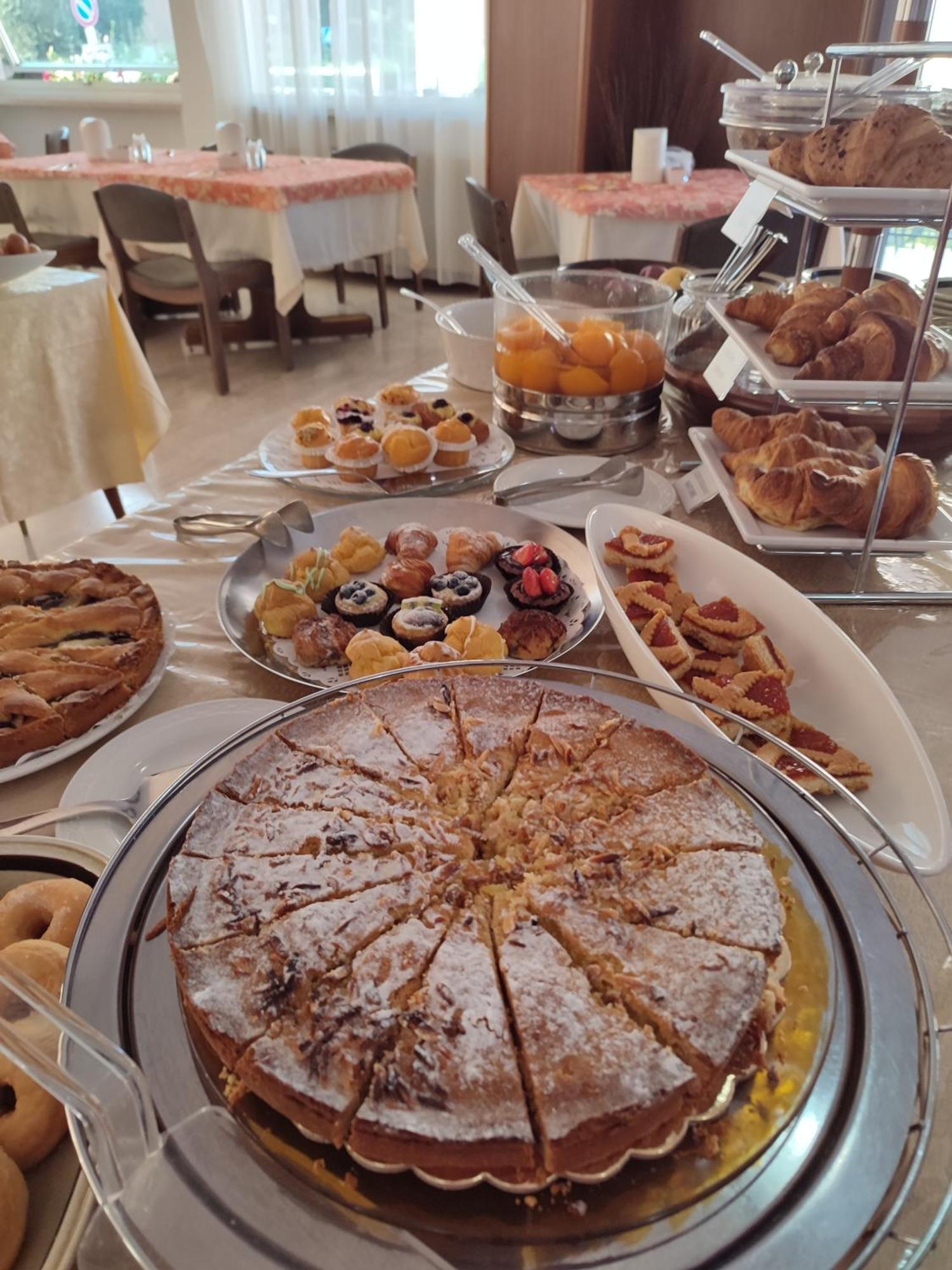 Albergo Villa Mimosa Torbole Sul Garda Zewnętrze zdjęcie