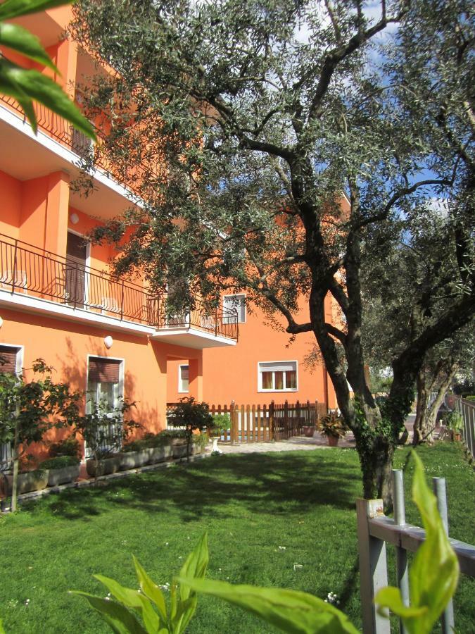Albergo Villa Mimosa Torbole Sul Garda Zewnętrze zdjęcie